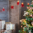 Гирлянда светодиодная Звездопад 2.25м 10LED красн. тепл. бел. 0.1Вт IP20 провод ПВХ прозр. элементы питания 2хAA (не в компл.) Neon-Night 304-002